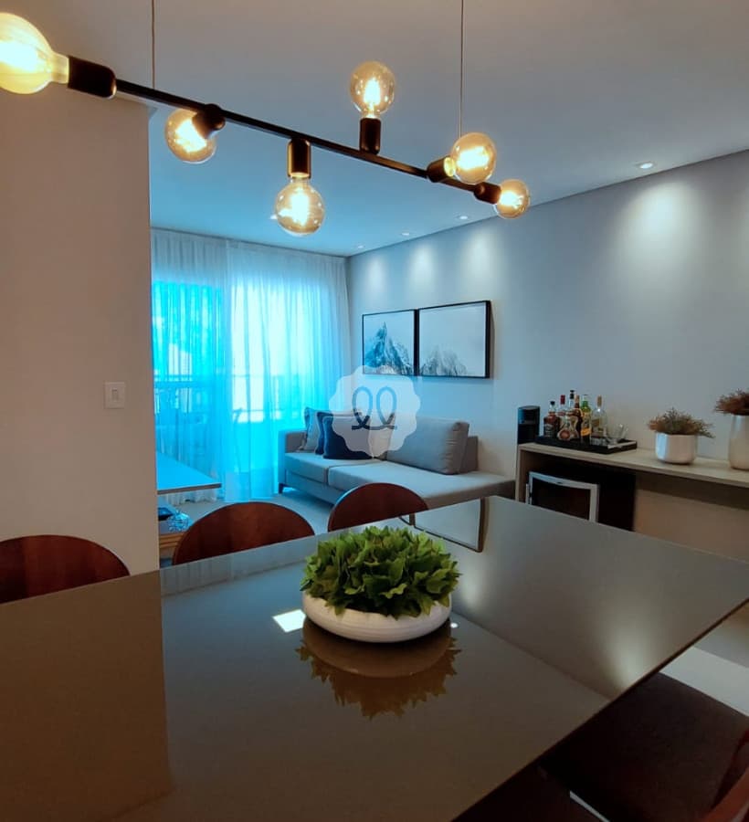 Apto 71m², andar super alto, 3 quartos e vista mar